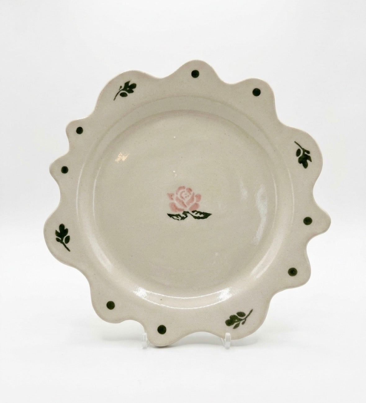 Cottage flower plate