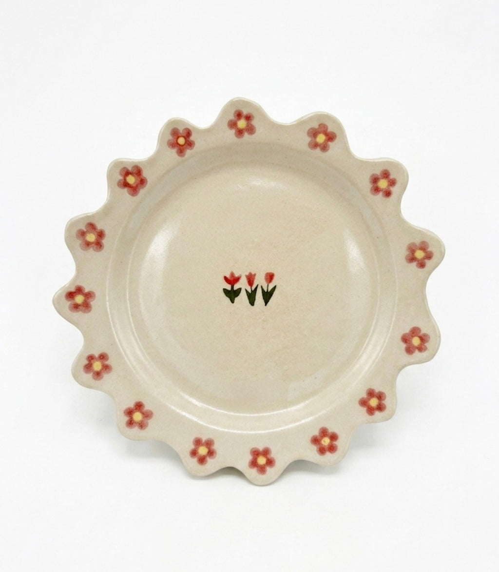 Cottage flower plate